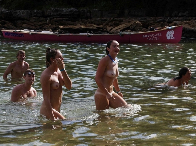 Skinny Dipping 22