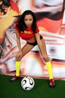 Soccer_girls_angola_05