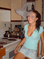 Stoner Chicks 09