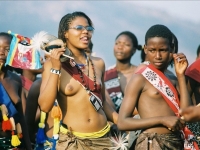 Swaziland_virgin_parade_03