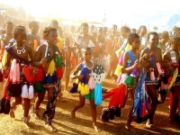 Swaziland_virgin_parade_15