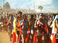 Swaziland_virgin_parade_19