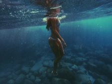 Underwater 25