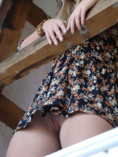 Upskirt 28