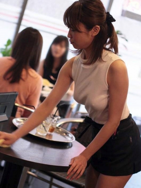 Waitresses 03