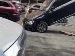 BMW Owner Is Not Going To Be Towed Without A Fight
