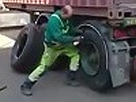 Changing A Truck Tyre Is Easy When You Know How