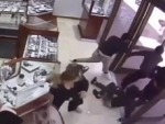 Chose The Wrong Jewellery Store To Rob
