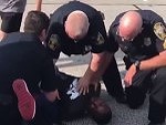 Cop Chokes Out A Suspect

