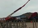 Crane Operator Demonstrates Extreme Stupidity
