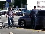 Crazy Cyclist Is Looking For Trouble Anywhere He Can Find It
