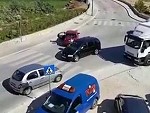 Dumb Dumbs Trying To Tow Brings Great Amusement To Onlookers
