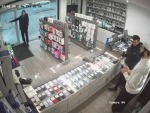 Dumbest Guy Ever Tries To Steal A Phone
