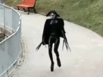 Edith Scissorhands
