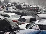 Highway Pile Up Is Unbelievably Impressive
