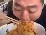 This Guy Eats Noodles Like You Eat Cock
