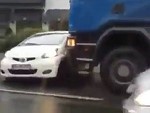 Truck Driver Has No Idea He's Picked Up A Passenger
