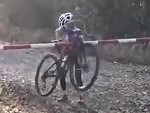 Woman Mountain Biker Couldn't Process The Gate
